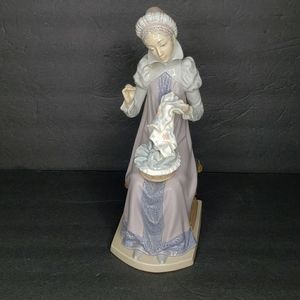 Lladro Sewing Lady #5126